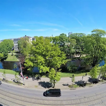 City Canal Apartman Riga
